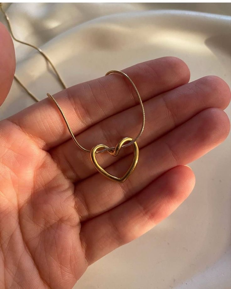 Heart Pendant Necklace
